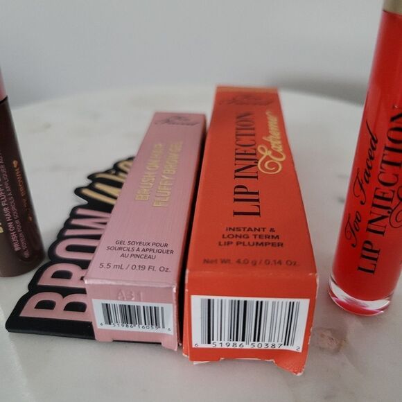 New Too Faced Makeup Bundle(2). Lip Injection Extreme & Brow Wig. - Picture 3 of 5